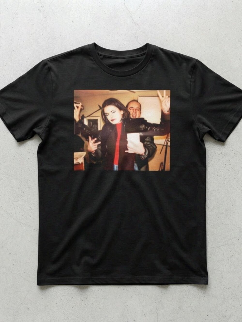 Elliot Stabler And Olivia Benson Photo Black Graphic T-Shirt Unisex